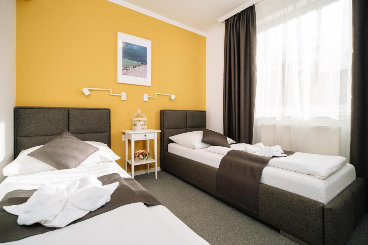 Topaz Apartmanhazak Balatongyörök Eksteriør billede